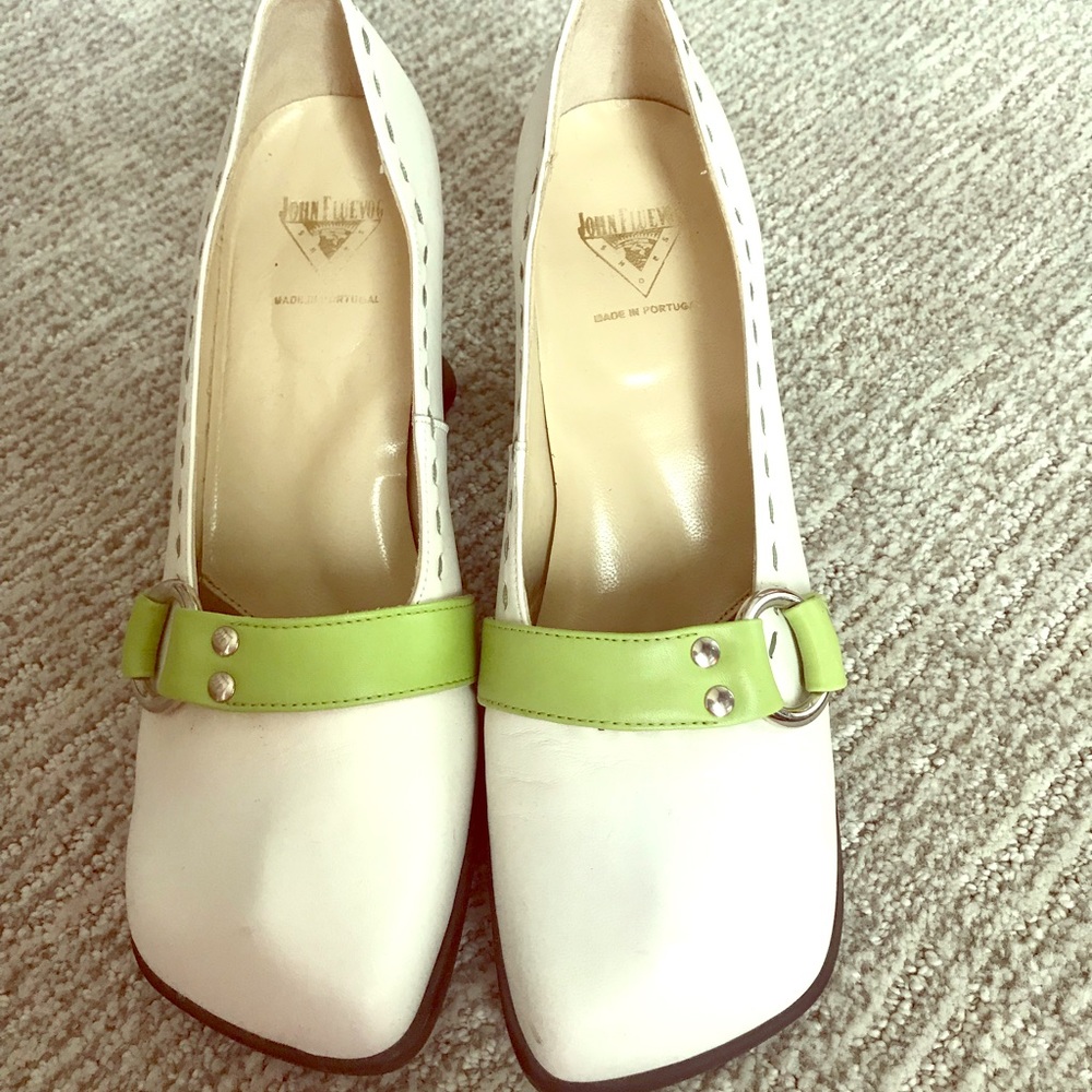 John Fluevog shoes EUC modern
